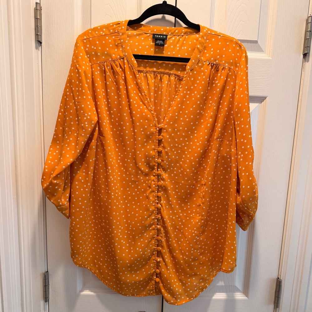 Torrid Yellow Polka Dot Top 2, 2X